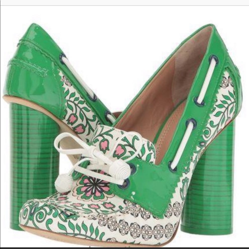 NIB-TORY BURCH GARDEN PARTY FISHER PUMP
